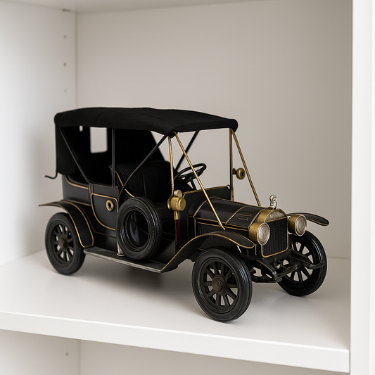 Voiture Classique Américaine Vintage en Métal – Pièce de Collection Unique